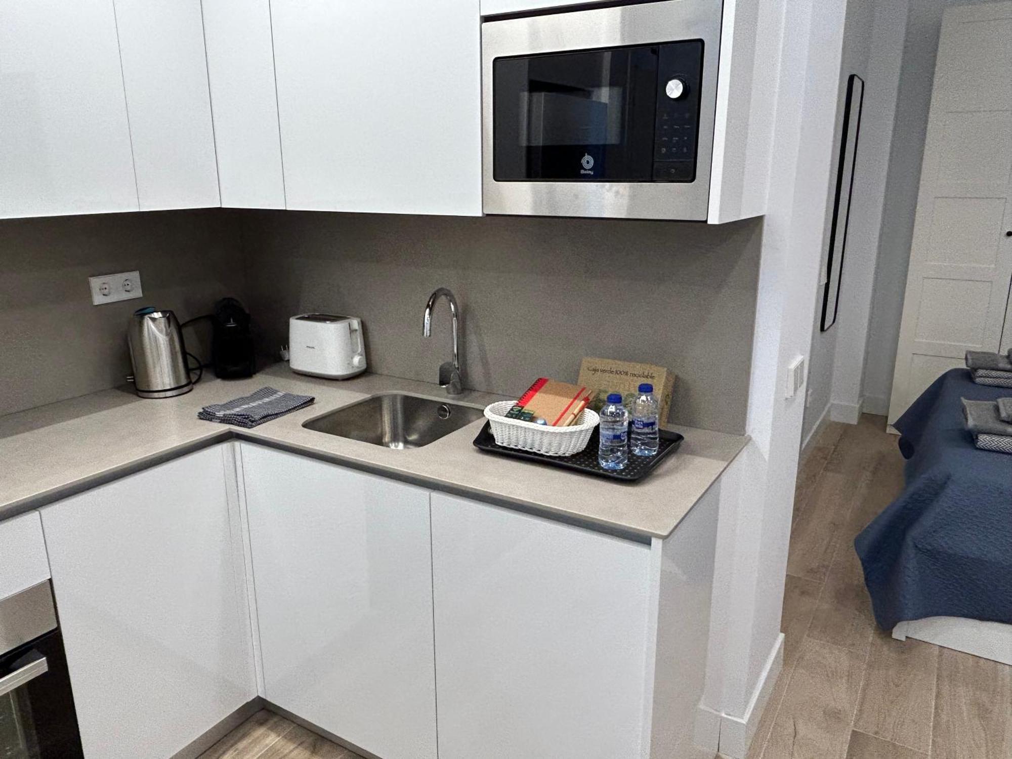 Azca-Bernabeu Apartments Madrid Buitenkant foto